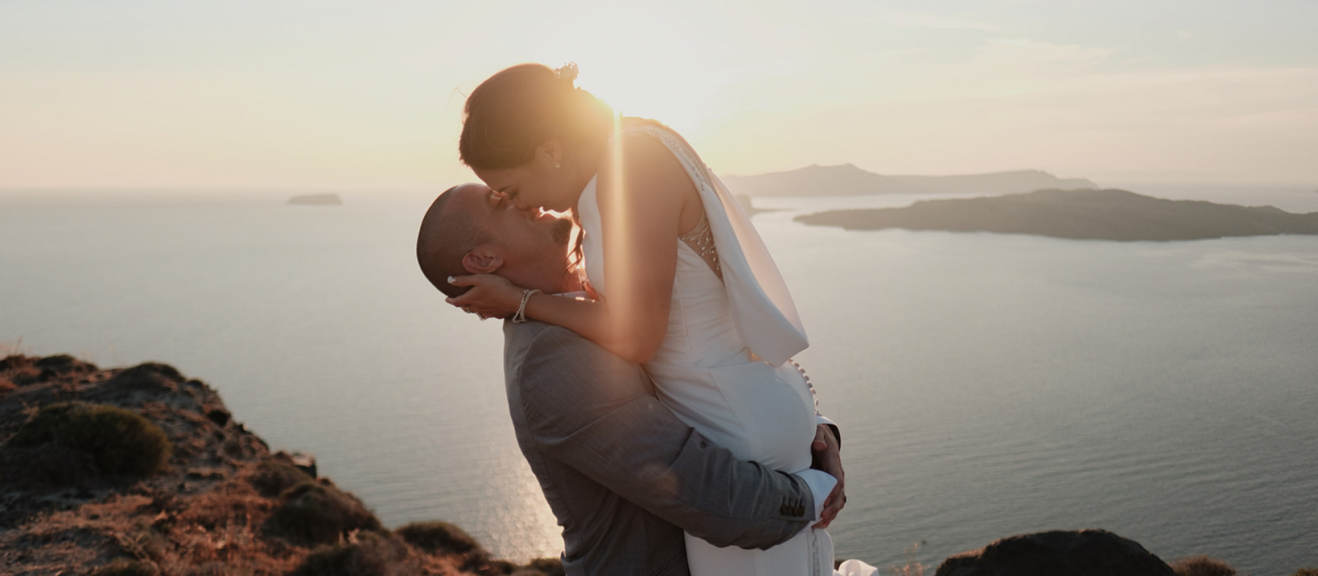 wedding video in Santorini