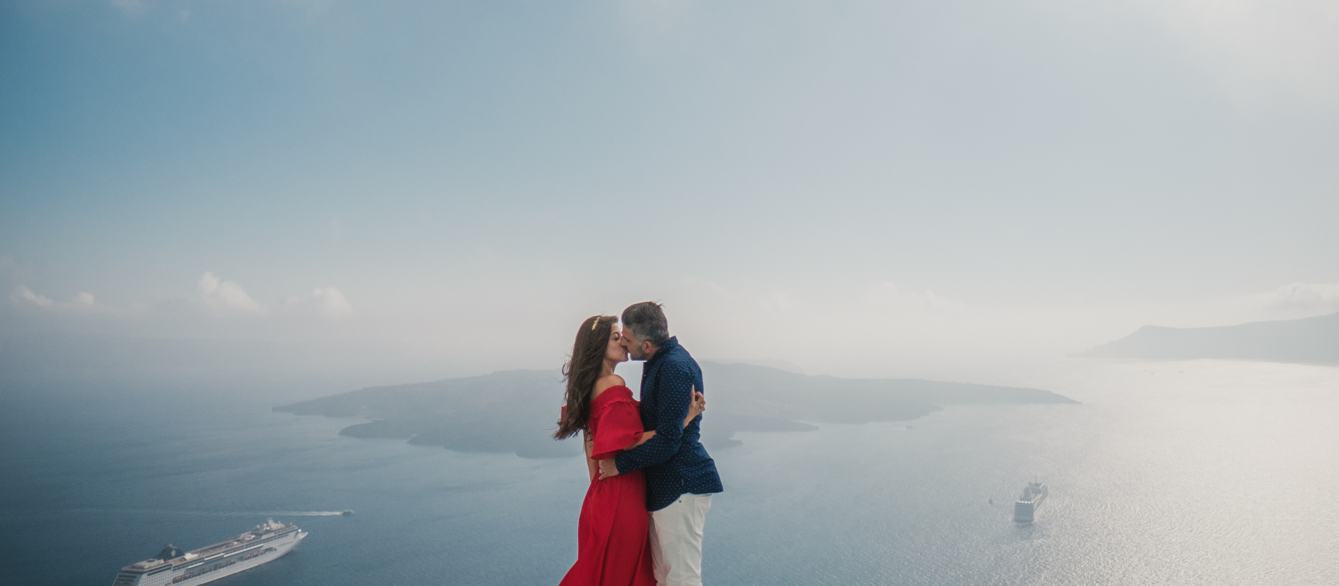 HEARTBEAT of love // Elopement in Santorini Island, Greece